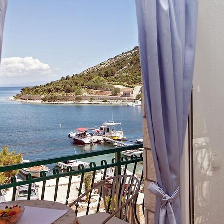 Villa Stana Vinišće Екстериор снимка