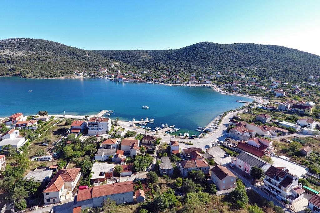 Villa Stana Vinišće Екстериор снимка