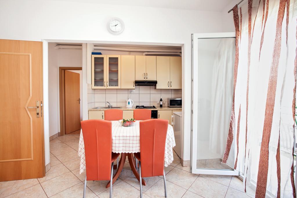 Villa Stana Vinišće Екстериор снимка