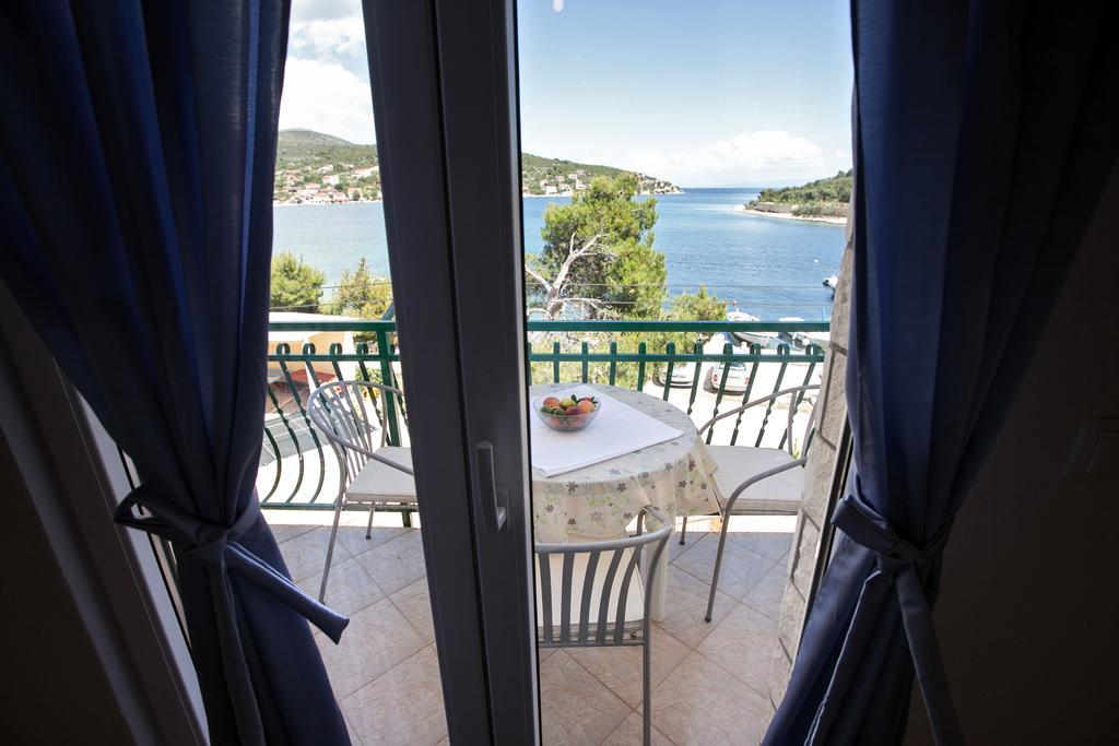 Villa Stana Vinišće Екстериор снимка