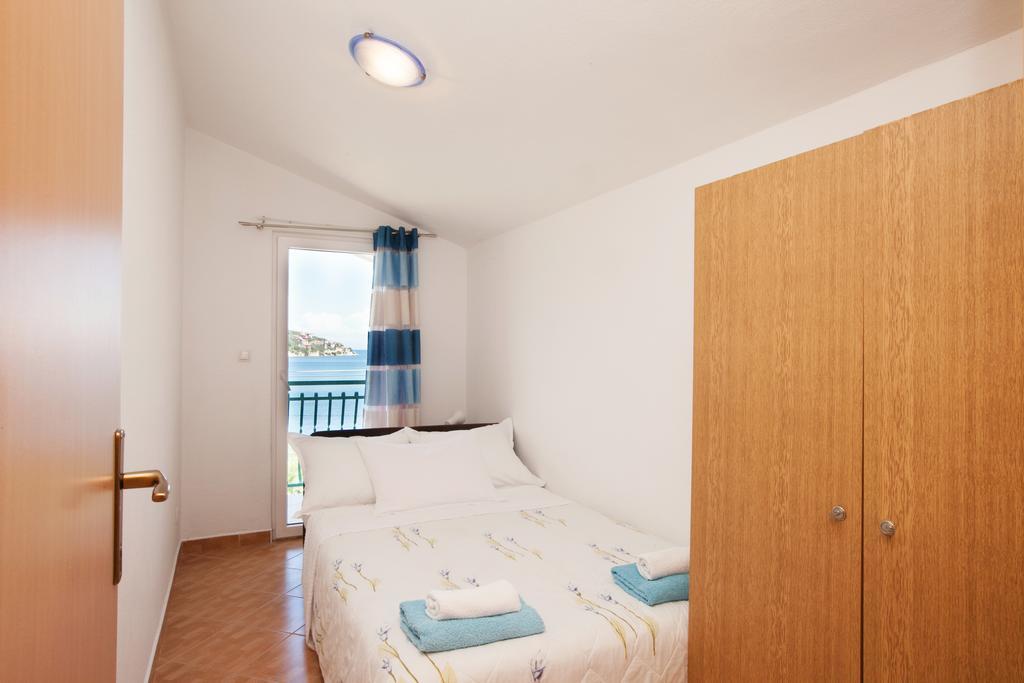 Villa Stana Vinišće Екстериор снимка
