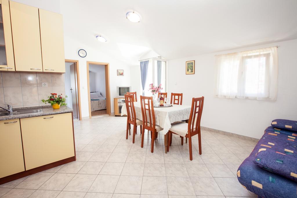 Villa Stana Vinišće Екстериор снимка